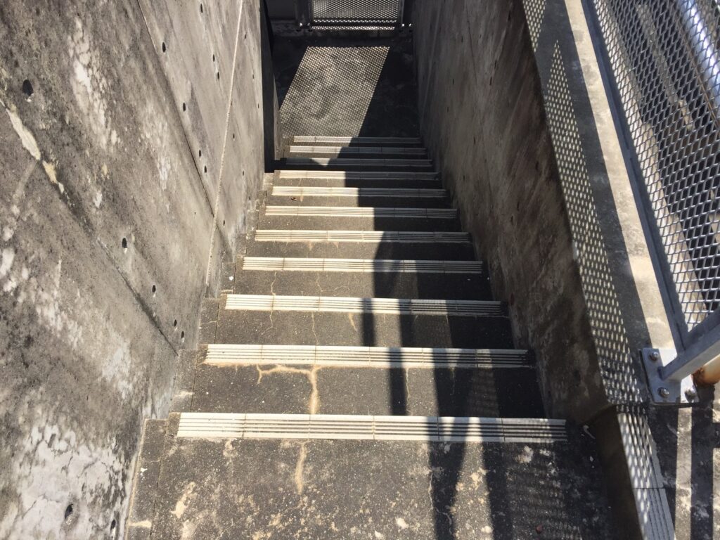階段ウレタン防水
